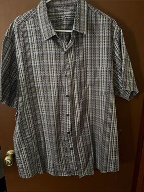 Tasso Elba Short-Sleeve Button-Down Plaid Shirt in Brown and Cream